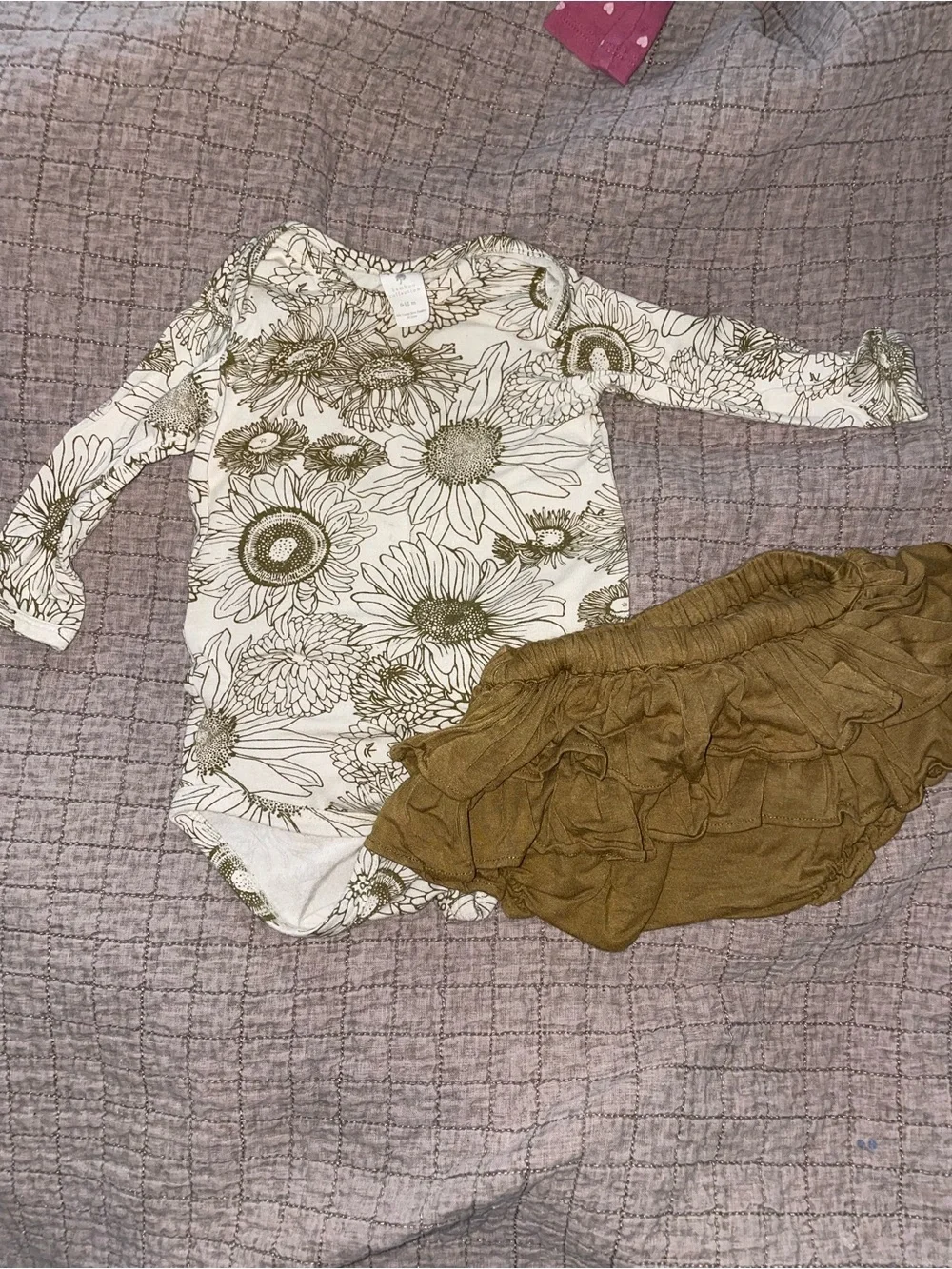 kate quinn Cream Floral Long-Sleeve Bodysuit with Brown Ruffle Bloomer